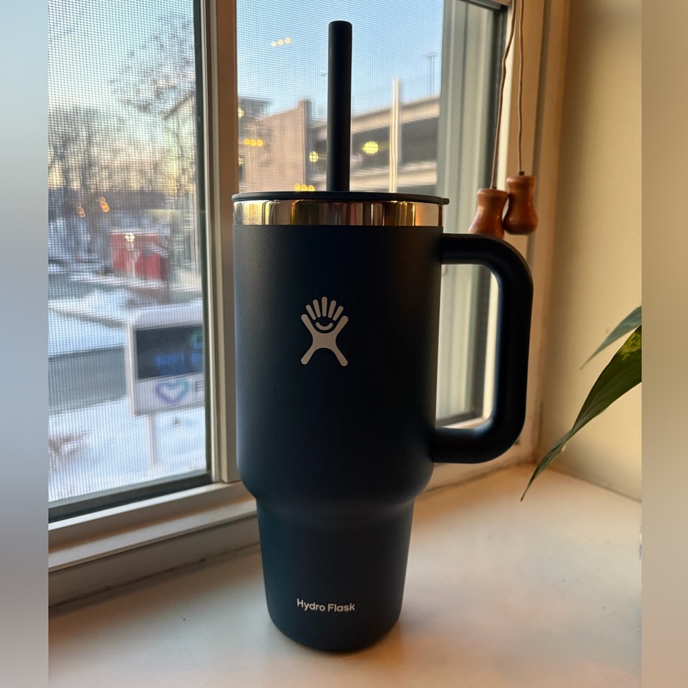 Hydro Flask Midnight Blue 32oz